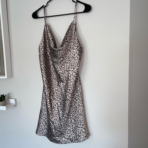 NWT Princess Polly Leopard Betta Vandore Mini Dress 
Size 10 - Picture 4 of 12